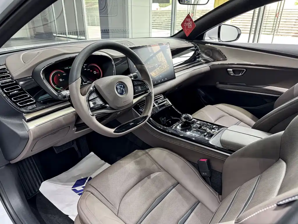 BYD Han — миниатюра 9