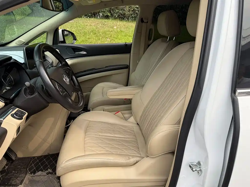 Buick GL8 2023 652T Luxury