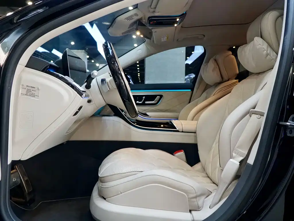 Mercedes-Benz S-Class — миниатюра 12