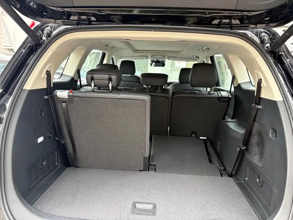 Hongqi HONGQI HS7 PHEV