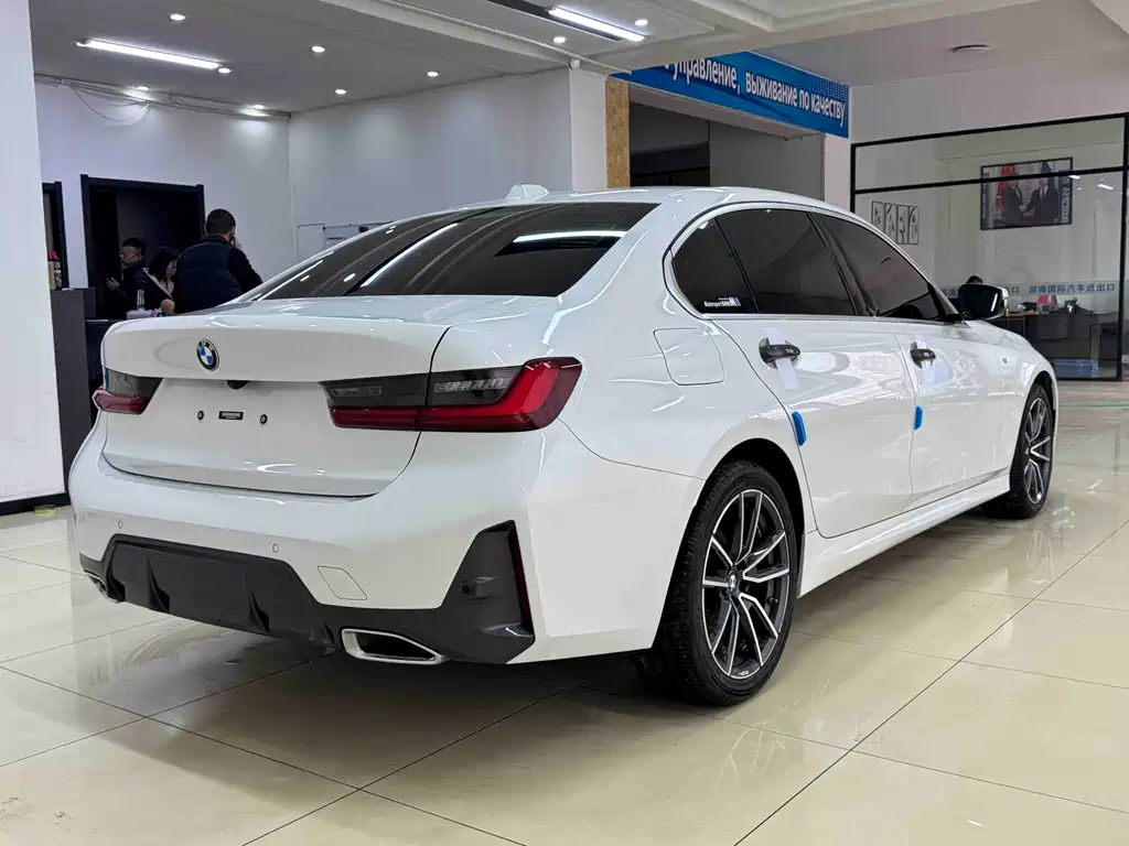 BMW 3 Series 3 2023 320Li M Sport