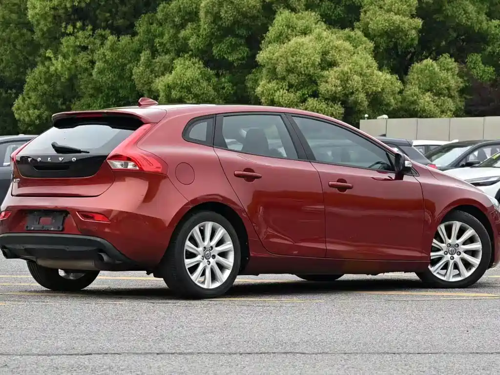 Volvo V40 — миниатюра 3