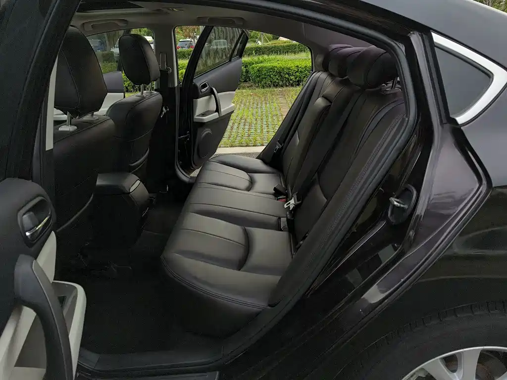 Mazda Ruiyi — миниатюра 8