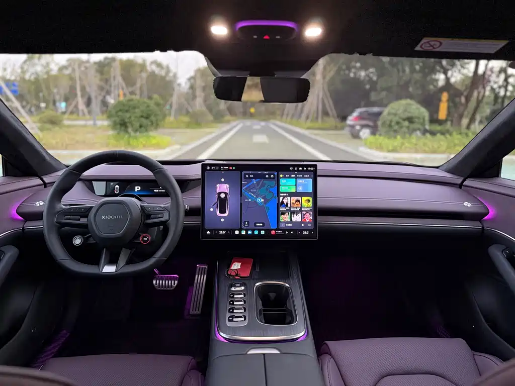 XIAOMI CAR XIAOMI SU7