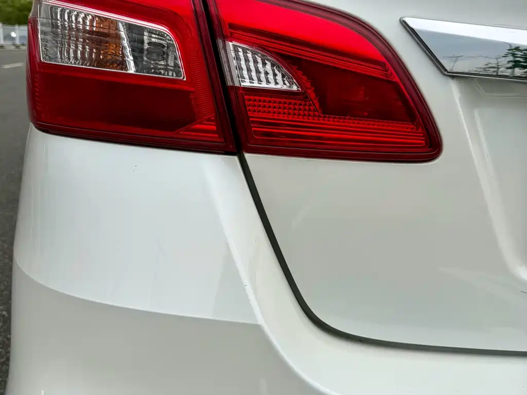 Nissan Sylphy 2018 1.6XV CVT Premium