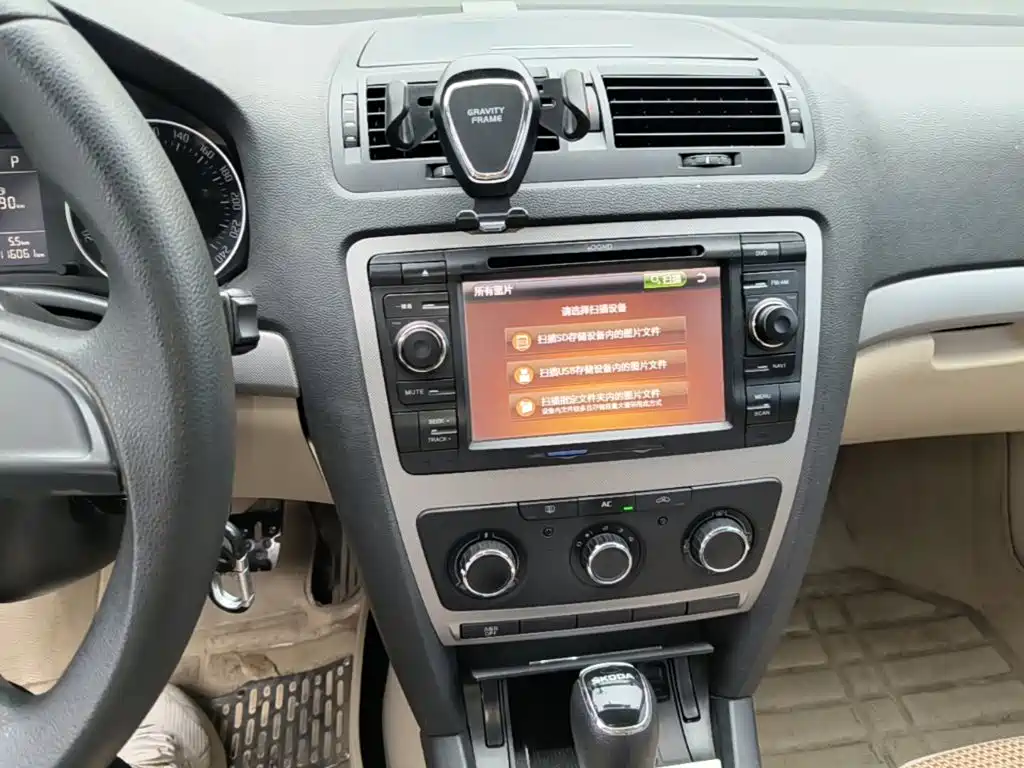 Skoda Octavia — миниатюра 13