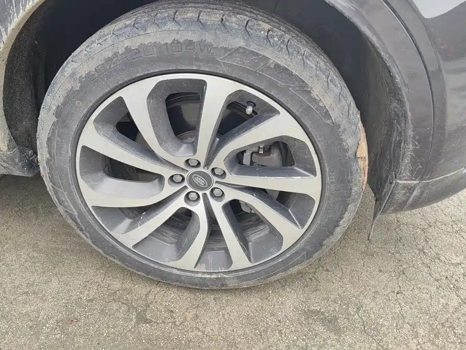 Land Rover Discovery Sport — миниатюра 6
