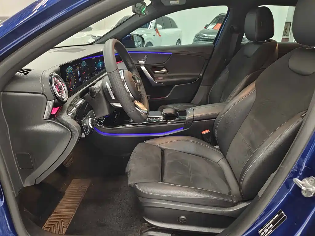 MERCEDES-BENZ A CLASS