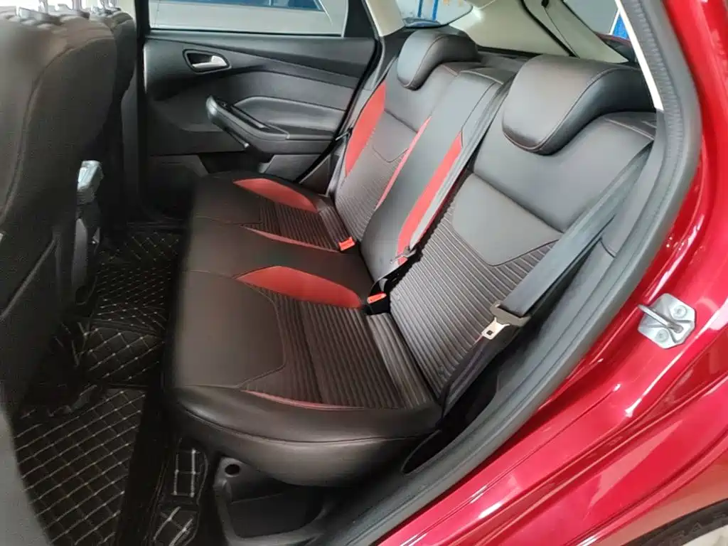 Ford Focus — миниатюра 17