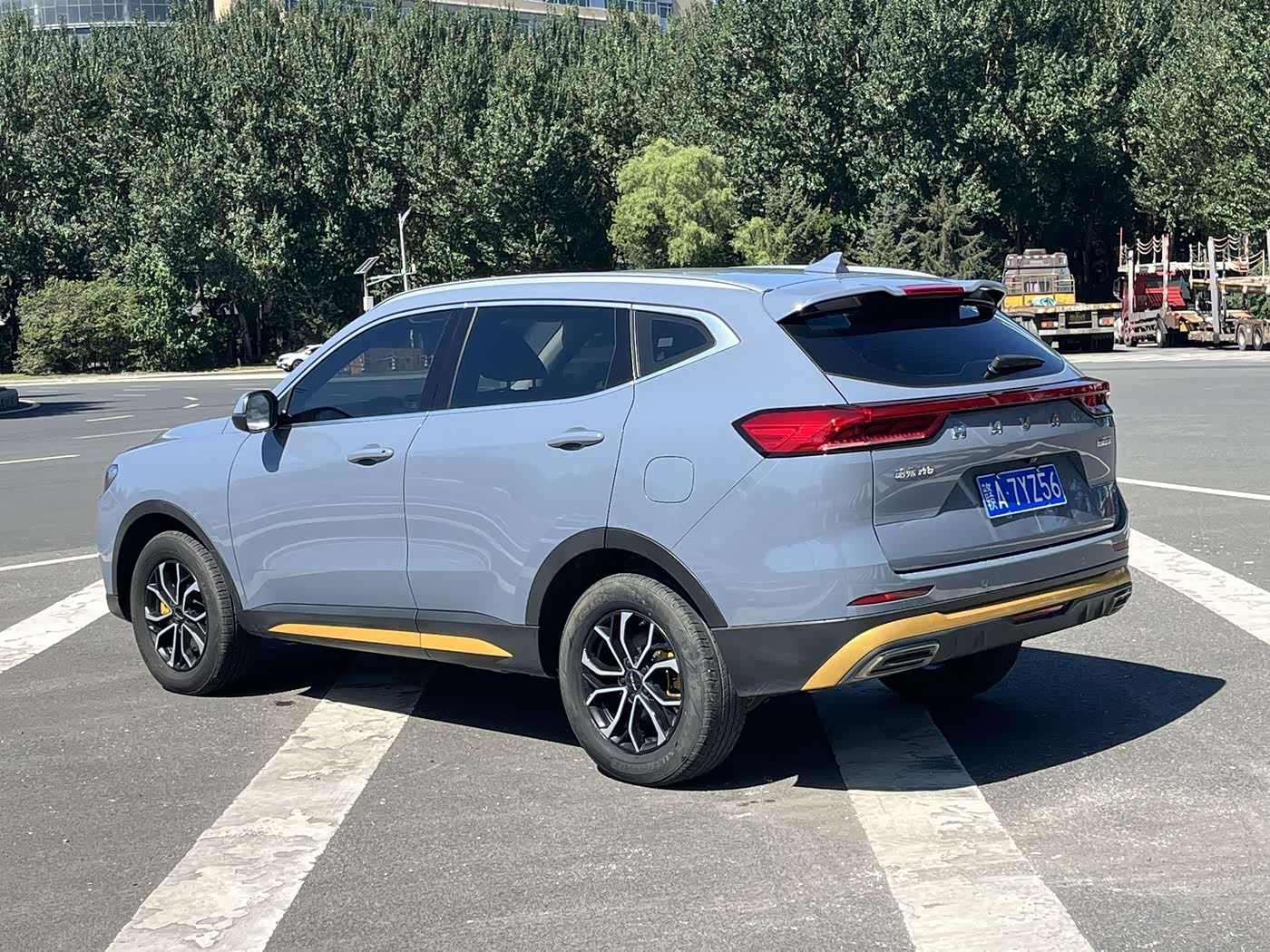 Haval Haval H6 1.5 л 2022 г. Серебристо-серый, пробег 37000 км