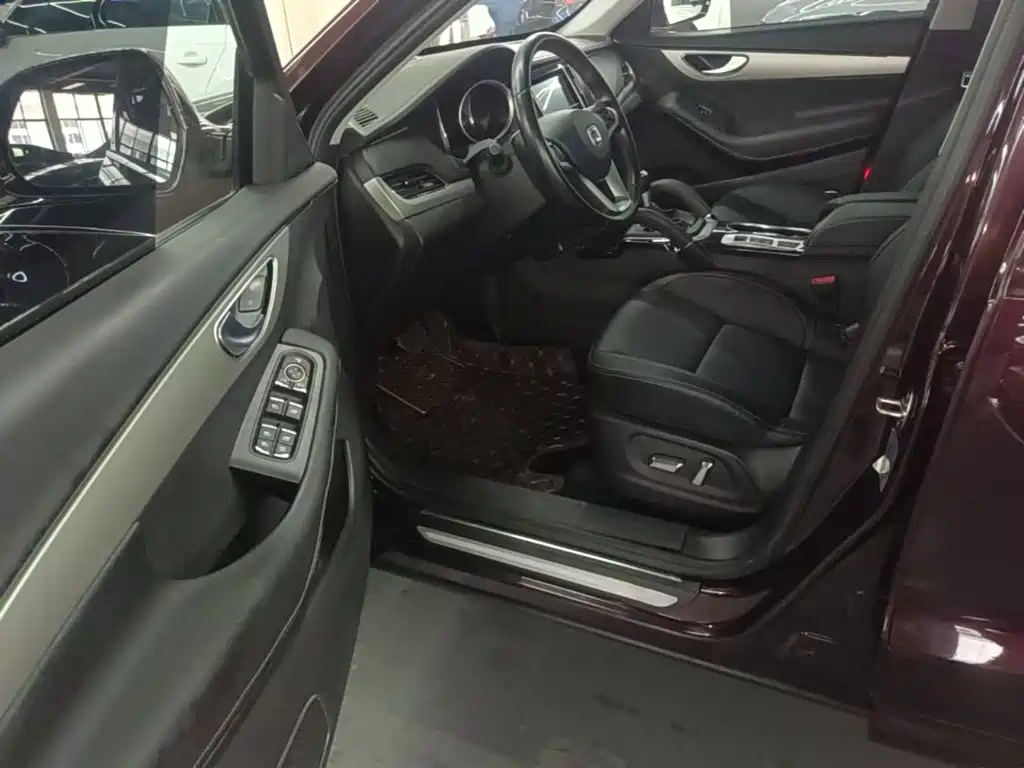 Zotye Zotye SR7 — миниатюра 16