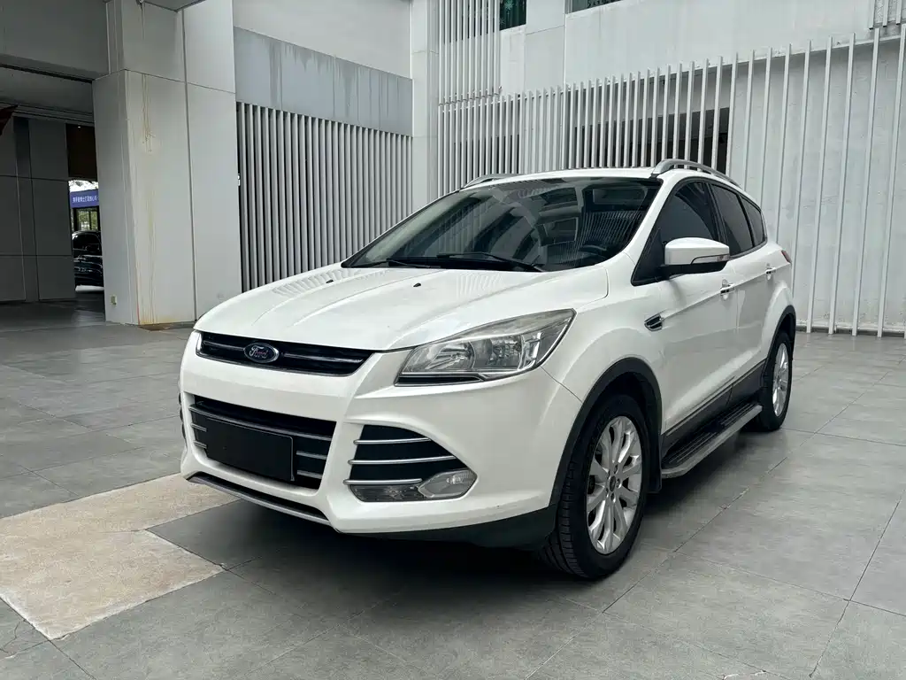 Ford Kuga 2014