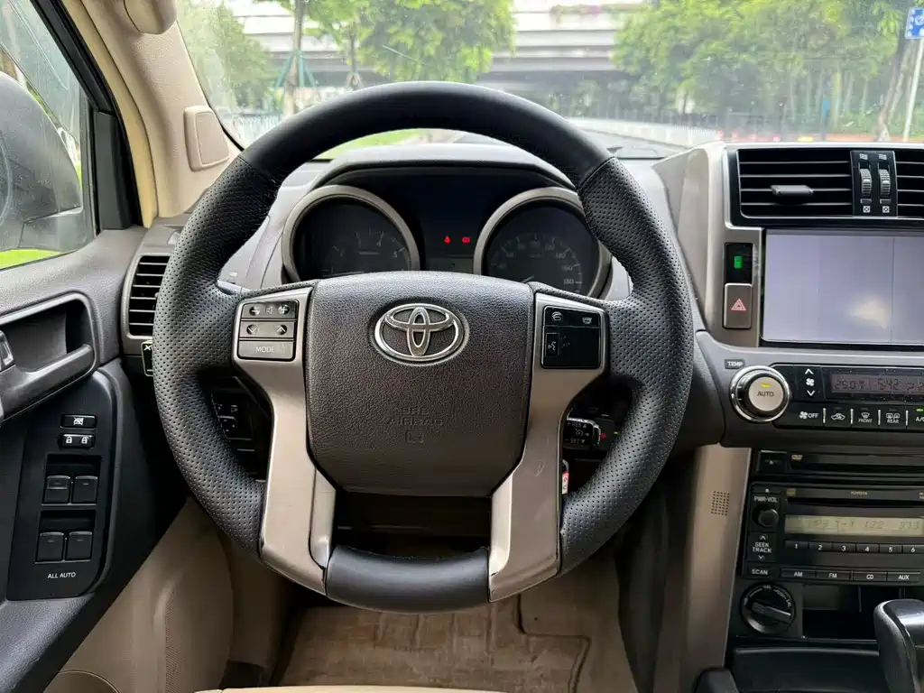 Toyota Prado (Import) — миниатюра 9