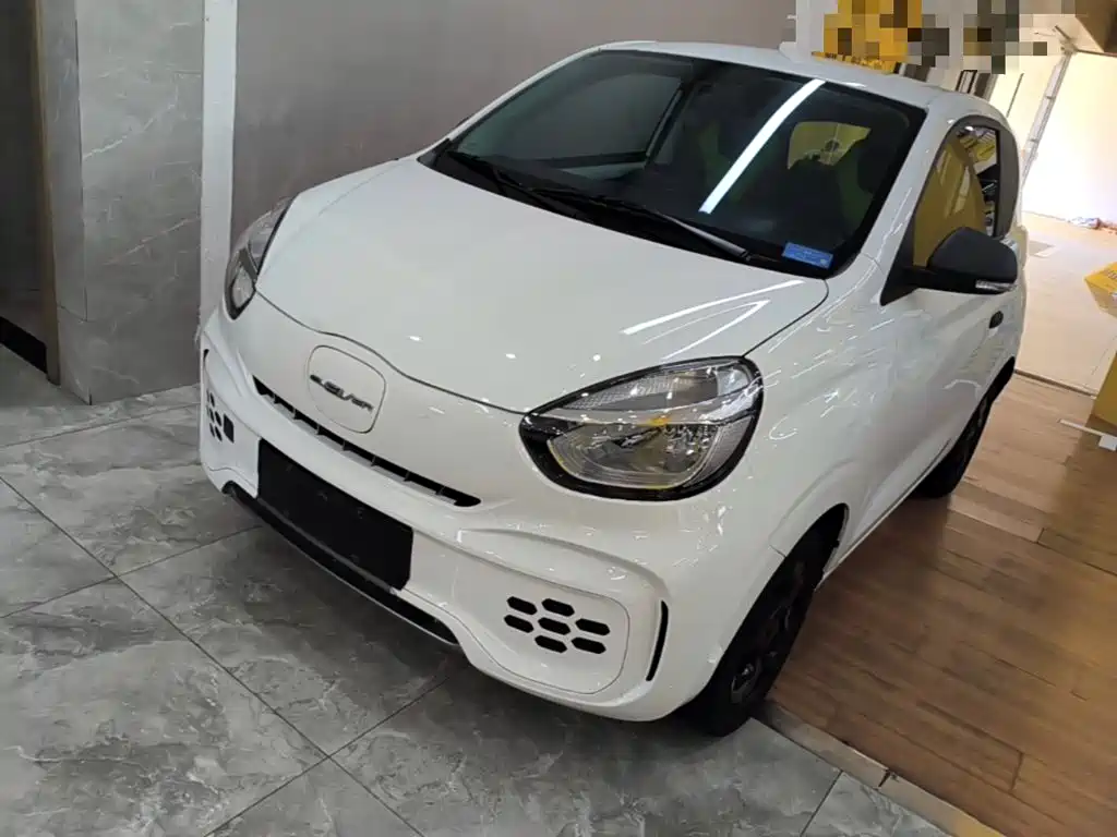 Roewe Clever — миниатюра 2