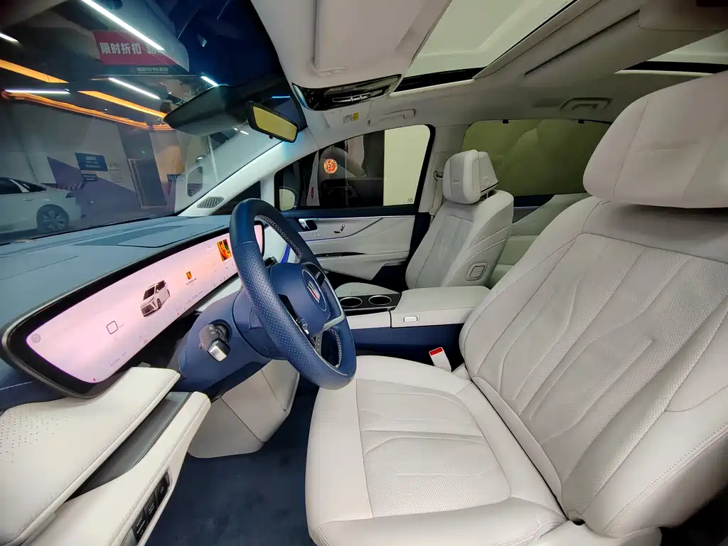 BUICK GL8 NEW ENERGY