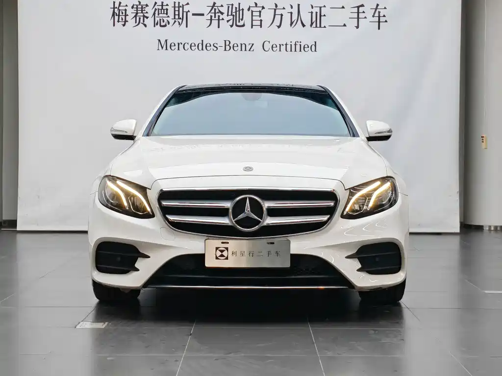 Mercedes-Benz E-Class — миниатюра 2