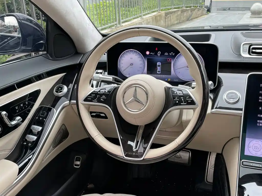 Mercedes-Benz S-Class — миниатюра 17