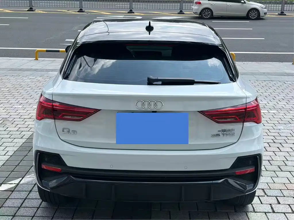 Audi Q3 Sportback — миниатюра 4