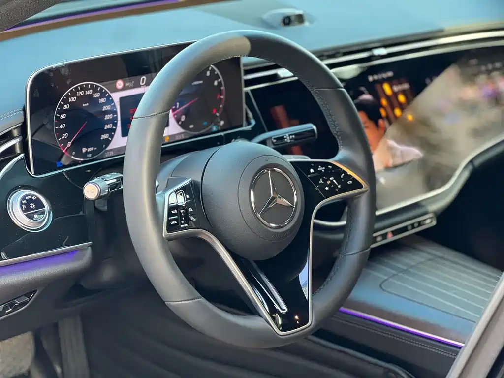 Mercedes-Benz E-Class E 2024 E 300 L Luxury