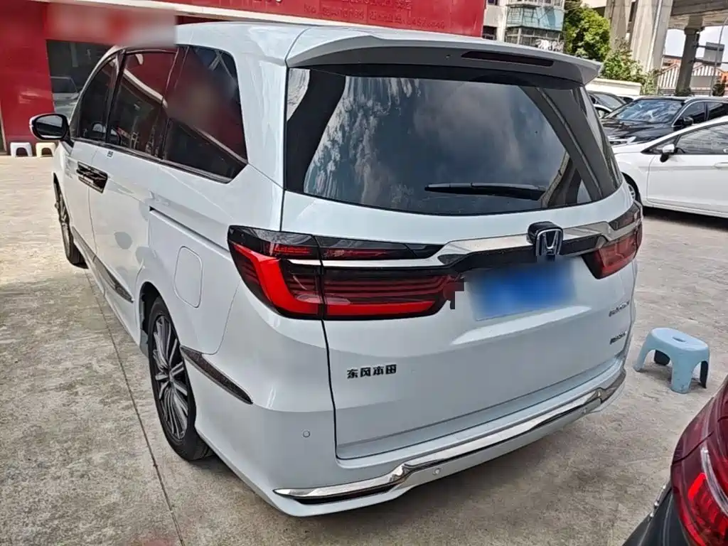 Honda Elysion 2024 2.0L e:HEV Luxury
