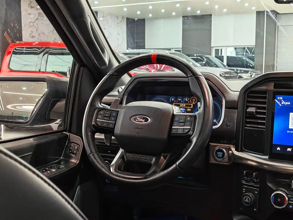 Ford F-150 Raptor — миниатюра 8