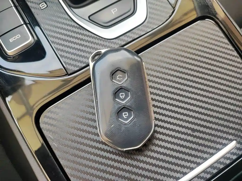 Wuling Victory — миниатюра 9