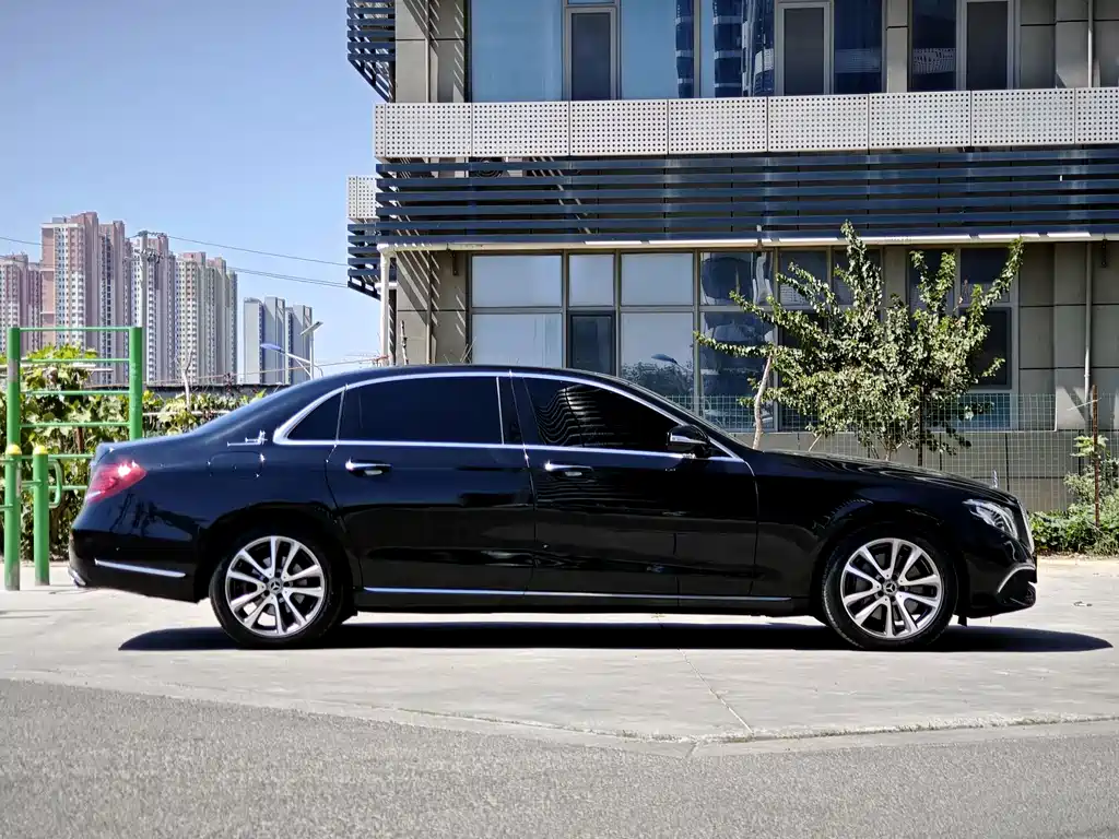 Mercedes-Benz E-Class E 2019 E 300 L Luxury