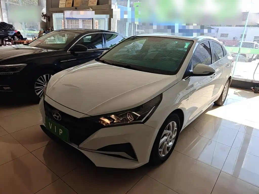 Hyundai Verna — миниатюра 2