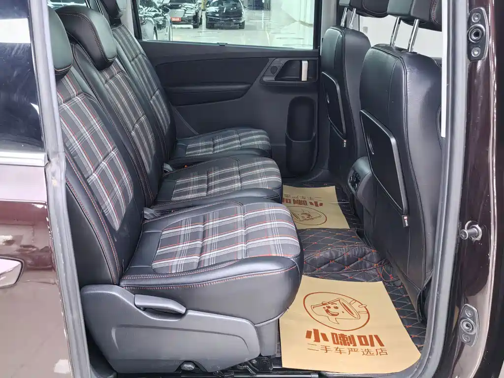 Volkswagen Sharan — миниатюра 14