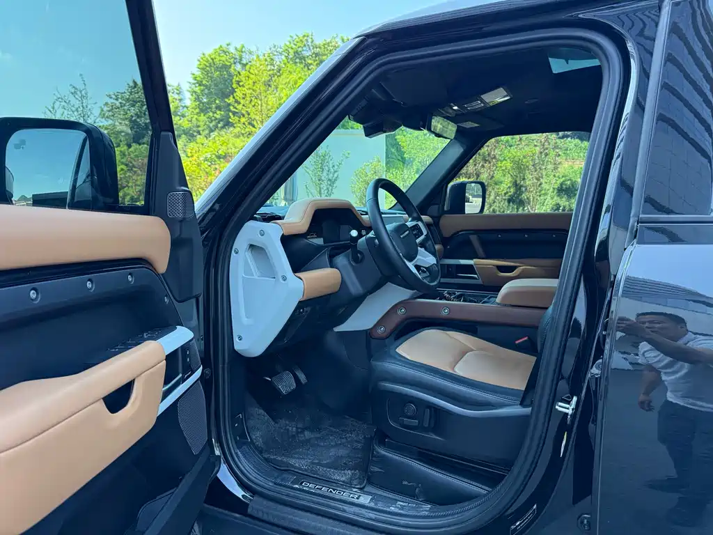 Land Rover Land Rover Defender 2024 110 3.0T P400 X-DYNAMIC HSE