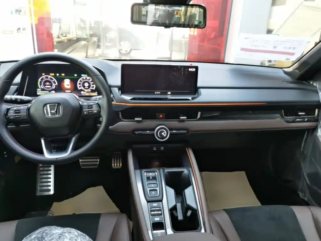 Honda Inspire 2025 e:PHEV