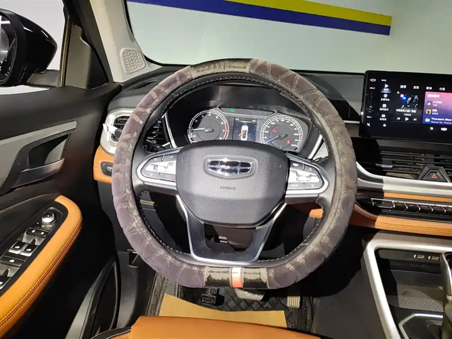 GEELY AUTOMOBILE VISION X6