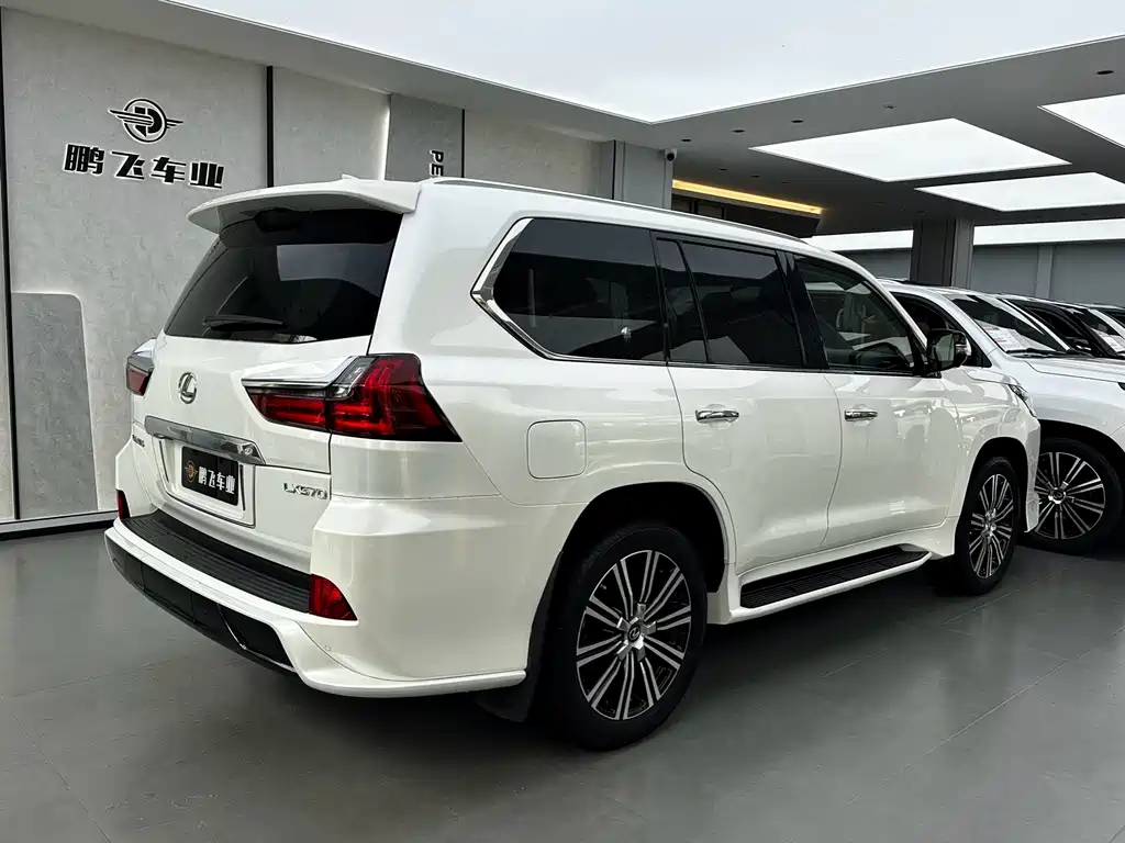 Lexus LX — фотографии объявления, Фото 21
