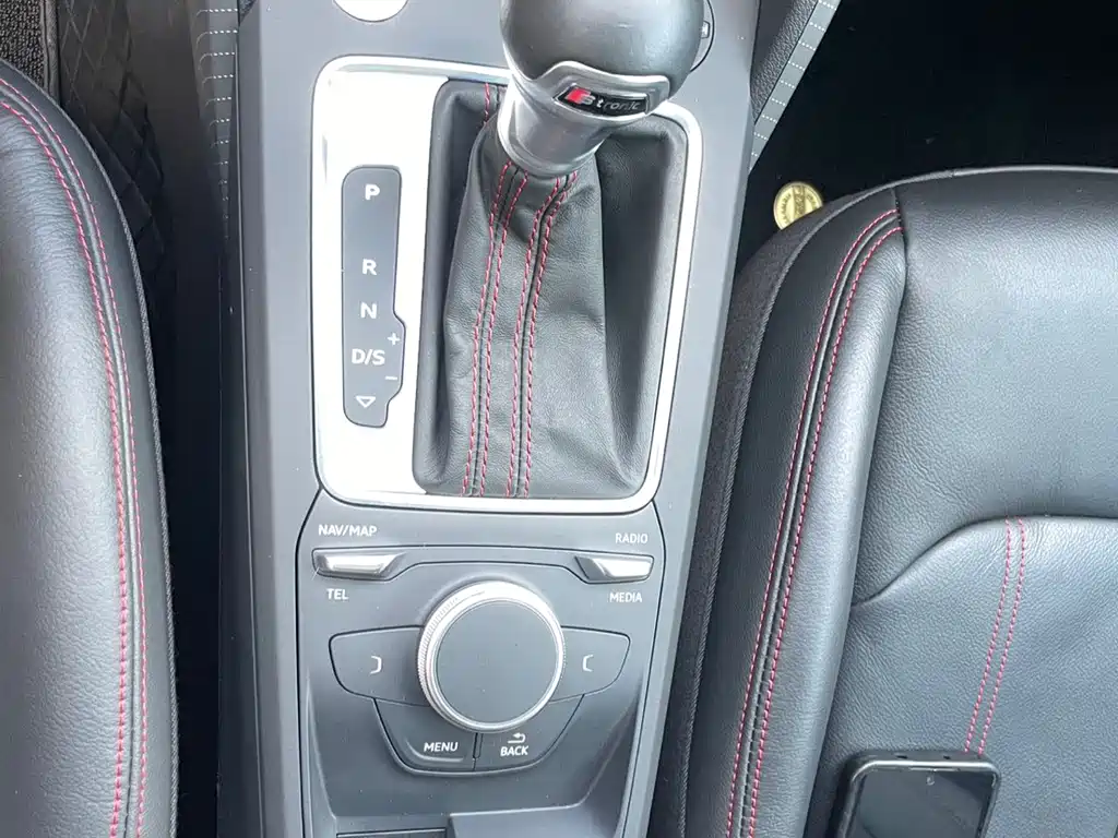 Audi Q2L — миниатюра 10