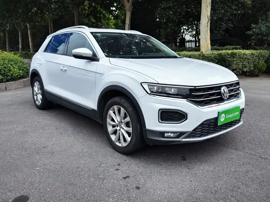 Volkswagen T-Roc 2019 230TSI DSG VI