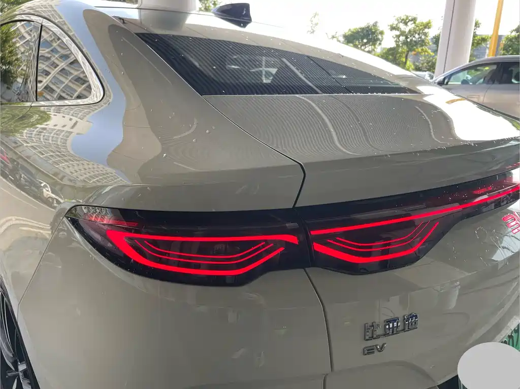 BYD Qin L — миниатюра 6