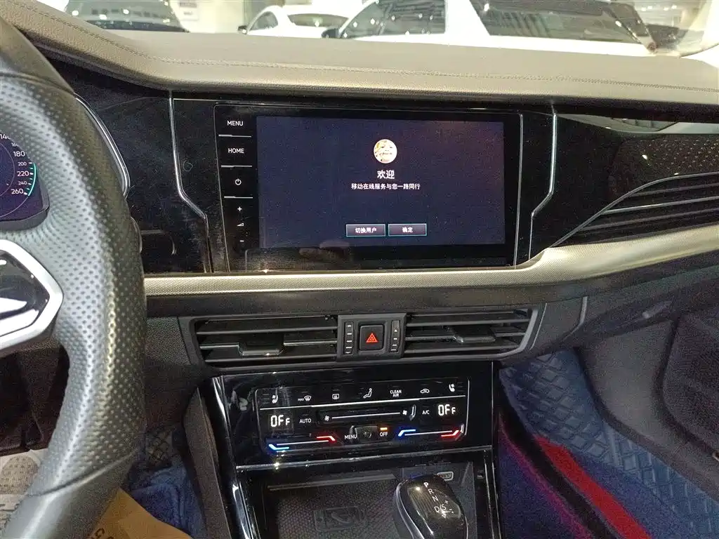 Volkswagen Passat 2023 330TSI Luxury