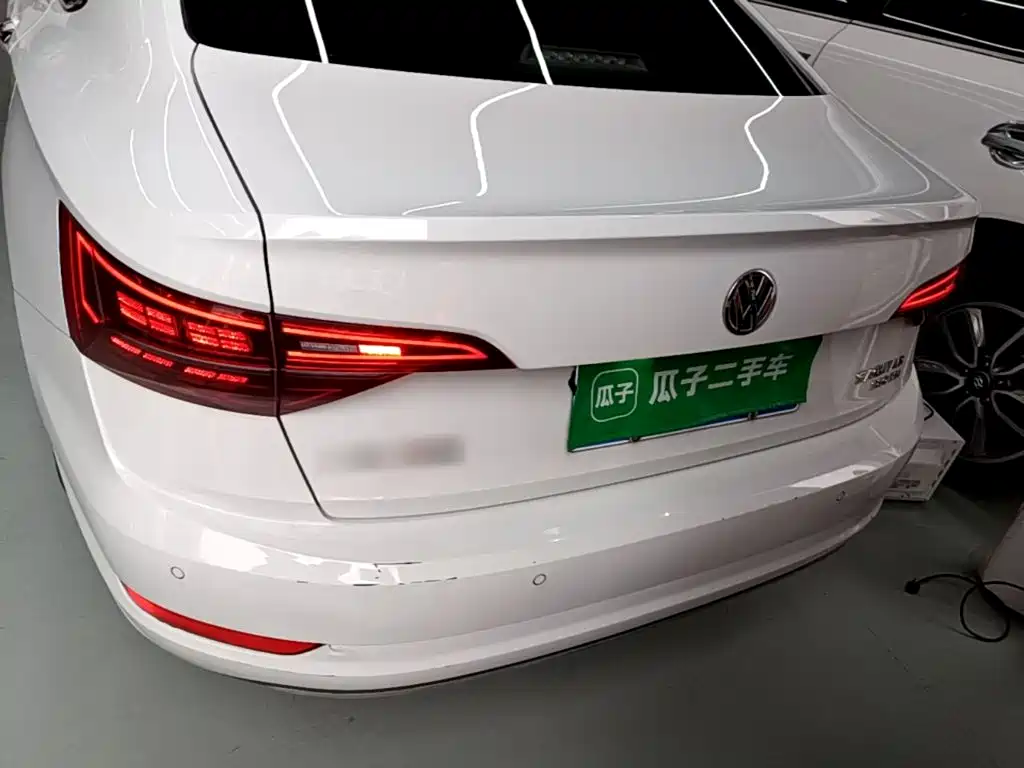 Volkswagen Sagitar — миниатюра 6