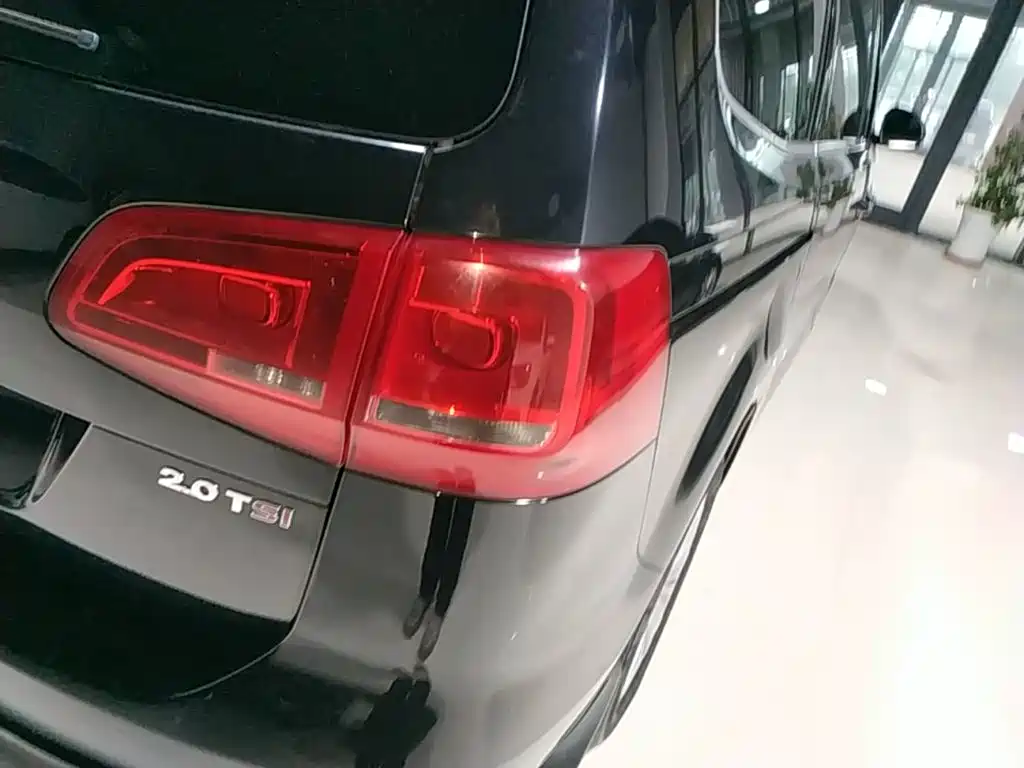 Volkswagen Sharan — миниатюра 8