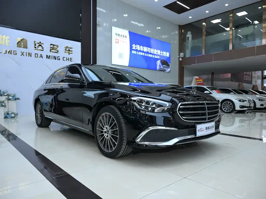 MERCEDES-BENZ E CLASS