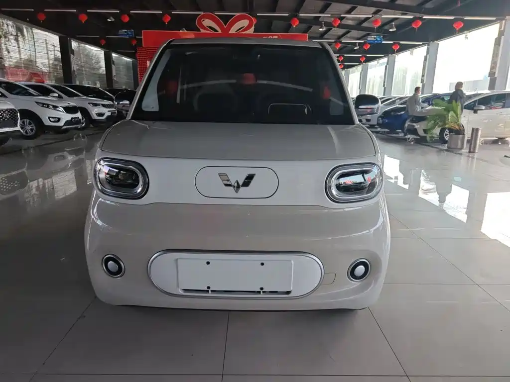 Wuling MINIEV — миниатюра 3
