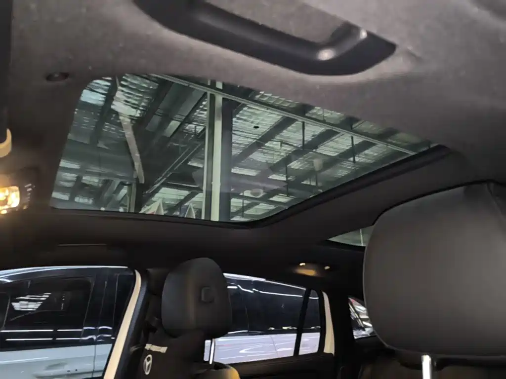 Mercedes-Benz GLA — миниатюра 18