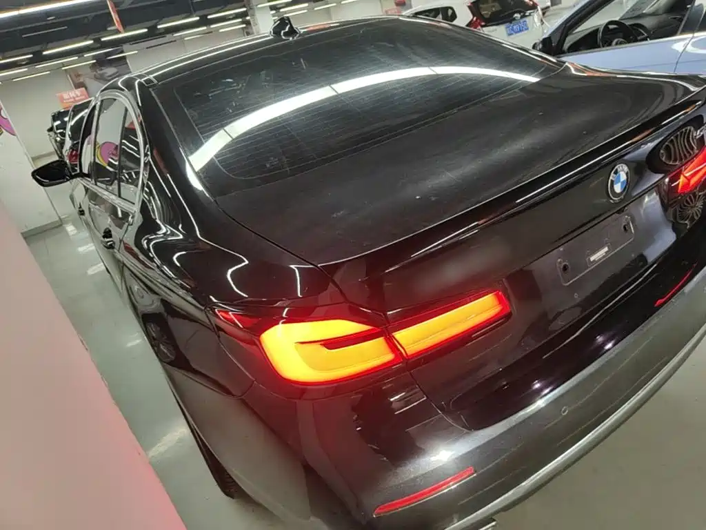BMW 5 Series 5 2022 525Li Luxury