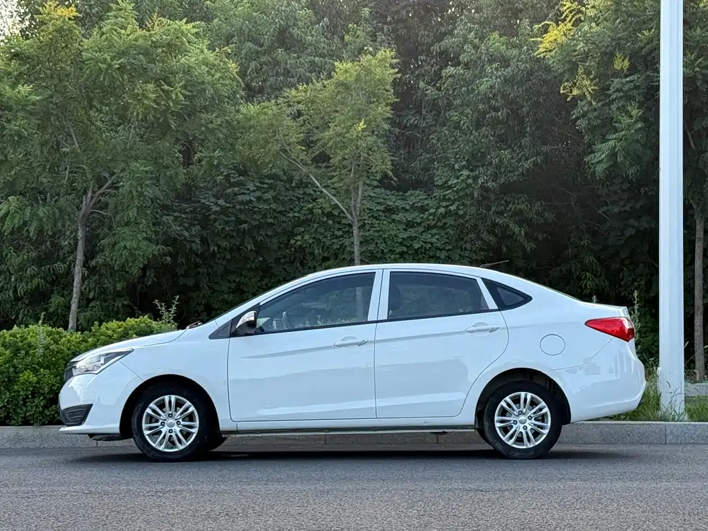 Haima Haima M3 — миниатюра 3