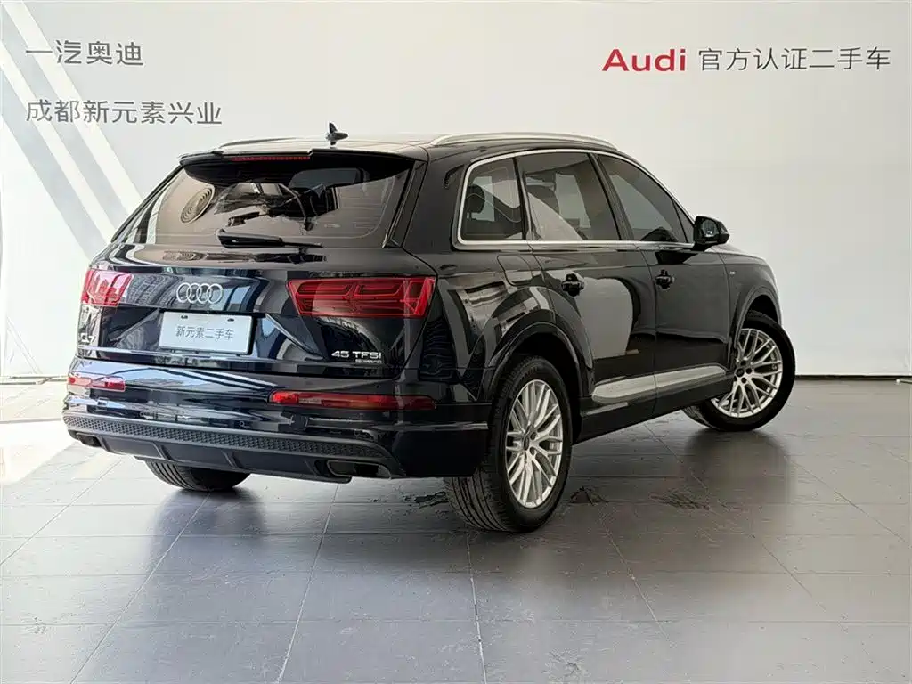 Audi Q7 — миниатюра 4