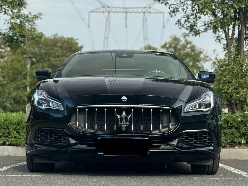 Maserati Quattroporte — миниатюра 2
