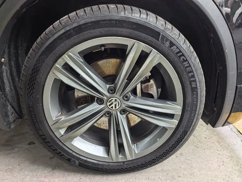 Volkswagen Tiguan — миниатюра 5