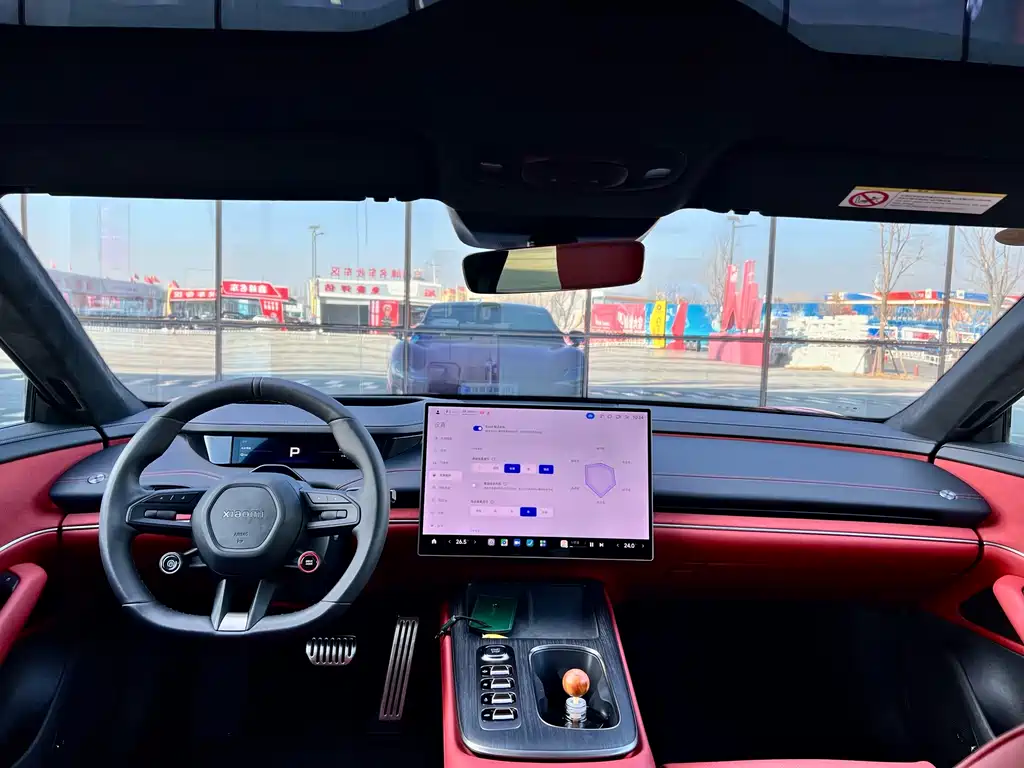 XIAOMI CAR XIAOMI SU7