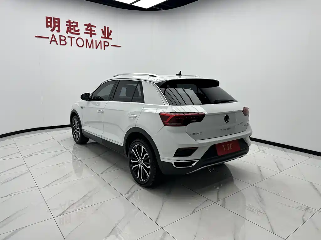 Volkswagen T-Roc 2022 280TSI DSG PLUS
