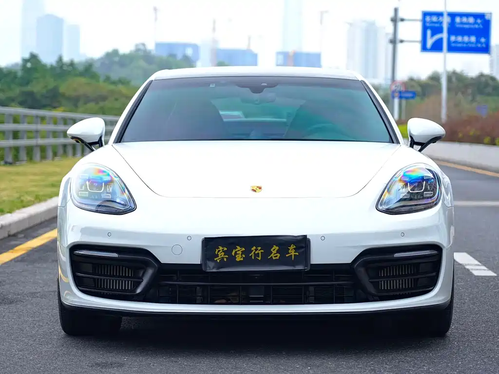 PORSCHE PANAMERA NEW ENERGY